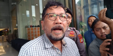 Ⓒ Hak cipta foto di atas dikembalikan sesungguhnya kepada sang pemilik foto Ⓒ Hak cipta foto di atas dikembalikan sesungguhnya kepada pemilik foto