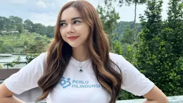 Ⓒ Hak cipta foto di atas dikembalikan sesungguhnya kepada sang pemilik foto Ⓒ Hak cipta foto di atas dikembalikan sesungguhnya kepada pemilik foto