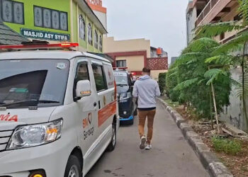 Ⓒ Hak cipta foto di atas dikembalikan sesungguhnya kepada sang pemilik foto Ⓒ Hak cipta foto di atas dikembalikan sesungguhnya kepada pemilik foto