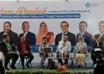 Urun Rembuk lldikti III Masa Depan PTS Indonesia. FOTO/Dok. Istimewa. Ⓒ Hak cipta foto di atas dikembalikan sesungguhnya kepada pemilik foto