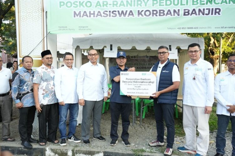 UIN Ar-Raniry Terima Bantuan Rp100 Juta dari BSI untuk Mahasiswa Terdampak Bencana