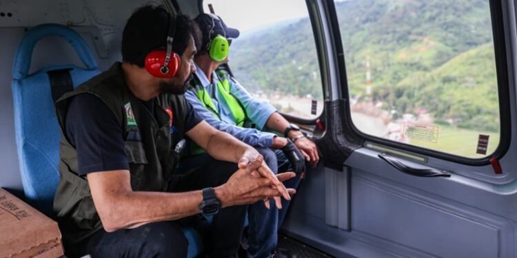 Ⓒ Hak cipta foto di atas dikembalikan sesungguhnya kepada sang pemilik foto Ⓒ Hak cipta foto di atas dikembalikan sesungguhnya kepada pemilik foto