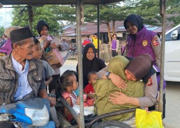 Tim Trauma Healing Polda Aceh Beri Dukungan Psikososial bagi Korban Bencana di Langsa