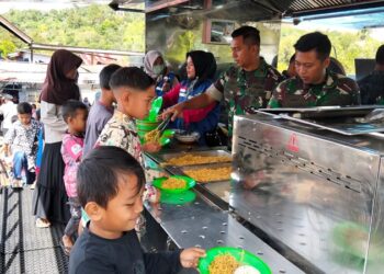 Bekangdam IM Buka Dapur Umum untuk Pengungsi di Bener Meriah, Siapkan 600 Porsi Makanan per Hari