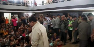 Ⓒ Hak cipta foto di atas dikembalikan sesungguhnya kepada sang pemilik foto Ⓒ Hak cipta foto di atas dikembalikan sesungguhnya kepada pemilik foto