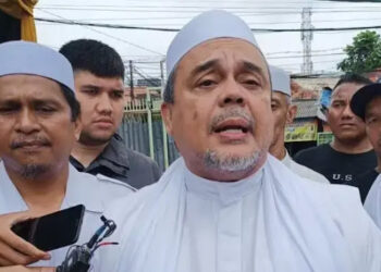 Habib Rizieq Shihab. FOTO/Net. Ⓒ Hak cipta foto di atas dikembalikan sesungguhnya kepada pemilik foto