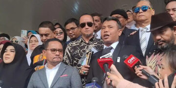 Ⓒ Hak cipta foto di atas dikembalikan sesungguhnya kepada sang pemilik foto Ⓒ Hak cipta foto di atas dikembalikan sesungguhnya kepada pemilik foto