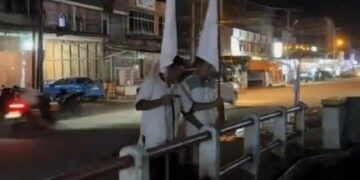 Ⓒ Hak cipta foto di atas dikembalikan sesungguhnya kepada sang pemilik foto Ⓒ Hak cipta foto di atas dikembalikan sesungguhnya kepada pemilik foto