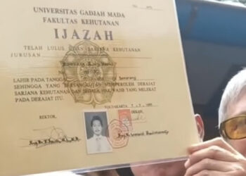 Ijazah Asli Kehutanan UGM