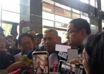 Ricuh Usai Sidang, Jaksa Larang Nadiem Bicara ke Wartawan