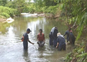 Malaysia Izinkan Warga Miskin Menambang Emas Sendiri