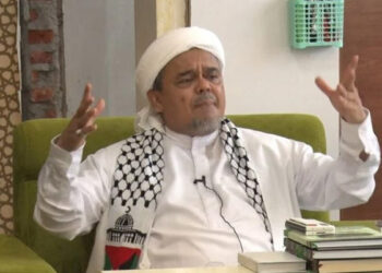 Habib Rizieq Tak Permasalahkan Pandji Kritik Pemerintah, tapi Jangan Lecehkan Salat