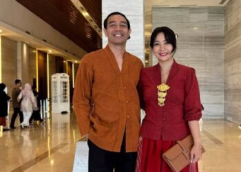 Isi Ancaman Mengerikan yang Diterima Hesti Purwadinata usai Dukung Aurelie Moeremans