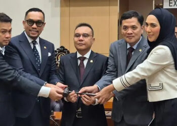 Sahroni Comeback! Kembali Duduki Kursi Wakil Ketua Komisi III DPR, Ingat Pernyataan 'Manusia Tertolol di Dunia'