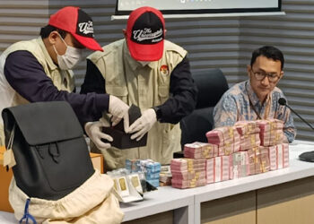 Barang Impor Ilegal Lolos Lewat Blueray Cargo, Begini Alurnya