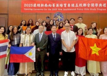 Mahasiswa FEB USK Jelajahi Taiwan: Perdalam Isu Geopolitik dan Adaptasi Budaya di Kinmen