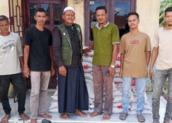 Ⓒ Hak cipta foto di atas dikembalikan sesungguhnya kepada pemilik foto Ⓒ Hak cipta foto di atas dikembalikan sesungguhnya kepada pemilik foto