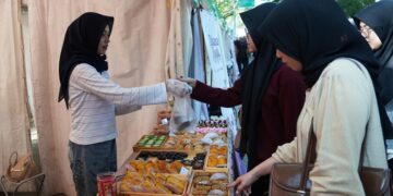 Ⓒ Hak cipta foto di atas dikembalikan sesungguhnya kepada pemilik foto Ⓒ Hak cipta foto di atas dikembalikan sesungguhnya kepada pemilik foto