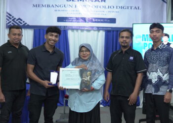 Ⓒ Hak cipta foto di atas dikembalikan sesungguhnya kepada pemilik foto