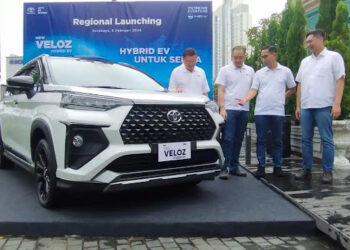 Harga Resmi Toyota New Veloz Hybrid EV di Surabaya, Perkuat Komitmen Elektrifikasi