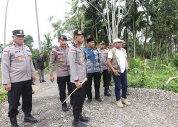 Tinjau Pembangunan Jembatan Bailey Jeunib, Kapolda Aceh Minta Ego Sektoral Disingkirkan