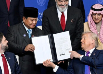 Ⓒ Hak cipta foto di atas dikembalikan sesungguhnya kepada pemilik foto Ⓒ Hak cipta foto di atas dikembalikan sesungguhnya kepada pemilik foto