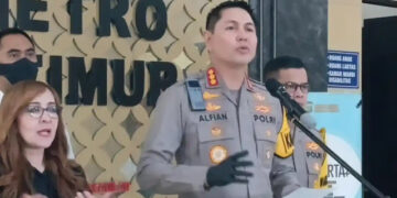 Ⓒ Hak cipta foto di atas dikembalikan sesungguhnya kepada pemilik foto Ⓒ Hak cipta foto di atas dikembalikan sesungguhnya kepada pemilik foto