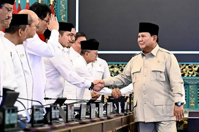 Ⓒ Hak cipta foto di atas dikembalikan sesungguhnya kepada pemilik foto Ⓒ Hak cipta foto di atas dikembalikan sesungguhnya kepada pemilik foto