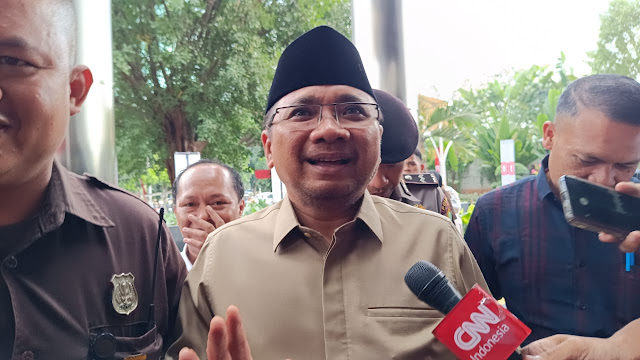 Ⓒ Hak cipta foto di atas dikembalikan sesungguhnya kepada pemilik foto Ⓒ Hak cipta foto di atas dikembalikan sesungguhnya kepada pemilik foto