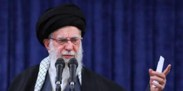 Ⓒ Hak cipta foto di atas dikembalikan sesungguhnya kepada pemilik foto Ⓒ Hak cipta foto di atas dikembalikan sesungguhnya kepada pemilik foto