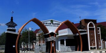 Ⓒ Hak cipta foto di atas dikembalikan sesungguhnya kepada pemilik foto