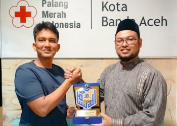 Ketua PMI Banda Aceh Terima Anugerah Tokoh Kemanusiaan Penggerak Nilai Al-Qur’an