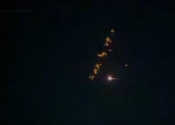 Iran Hujani Israel dengan Bom Klaster, Yerusalem dan Tel Aviv Mencekam