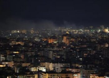 Israel Bom Beirut usai Serangan Roket Hizbullah