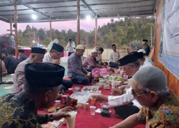 Ⓒ Hak cipta foto di atas dikembalikan sesungguhnya kepada pemilik foto