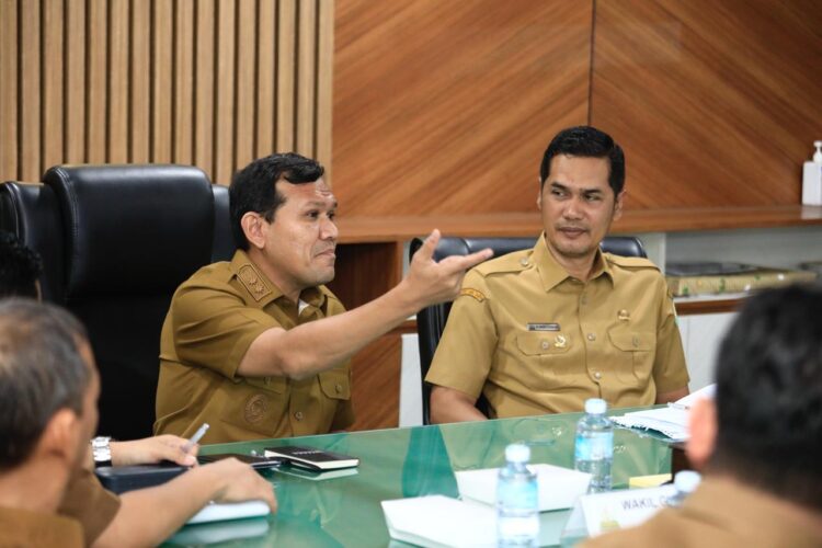 Wagub Aceh Pimpin Rapat Pembahasan Revisi UUPA
