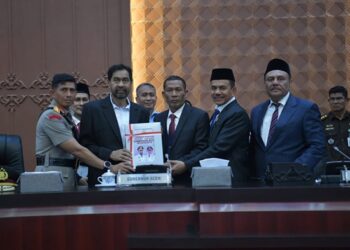 Mualem Sampaikan LKPJ 2025 di DPRA, Pendapatan Aceh Rp10,69 Triliun