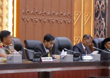 Kapolda Aceh Ikuti Paripurna DPRA, Bahas LKPJ Gubernur 2025