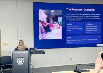 Prof Eka Isi Kuliah Tamu di Seoul National University, Bahas Riset Generasi Muda Muslim dan K-Pop