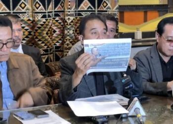 Roy Suryo Temukan Tulisan Gadhaj Adam di Ijazah Jokowi yang Diteliti Rismon, Bukan Gadjah Mada