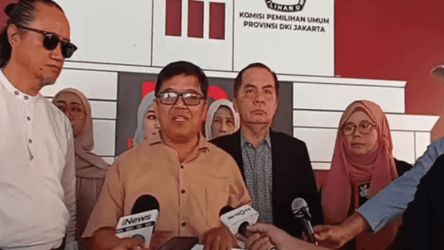 Dokumen Pendaftaran Jokowi Mulai dari Calon Wali Kota, Cagub hingga Capres Cacat Hukum!