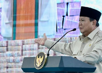 Celios Kritik Prabowo Terlalu Anggap Enteng Rupiah Anjlok