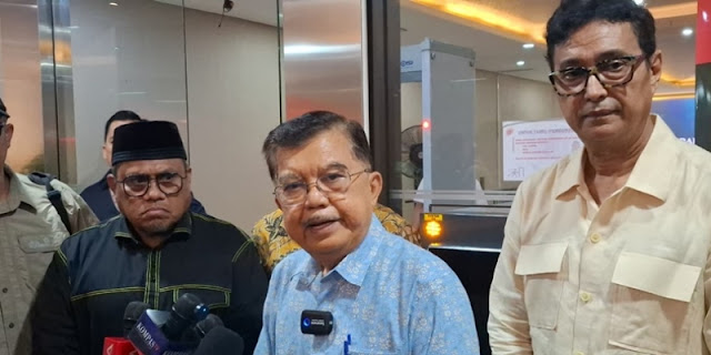 Ⓒ Hak cipta foto di atas dikembalikan sesungguhnya kepada pemilik foto Ⓒ Hak cipta foto di atas dikembalikan sesungguhnya kepada pemilik foto