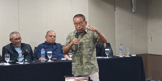 Ⓒ Hak cipta foto di atas dikembalikan sesungguhnya kepada pemilik foto Ⓒ Hak cipta foto di atas dikembalikan sesungguhnya kepada pemilik foto