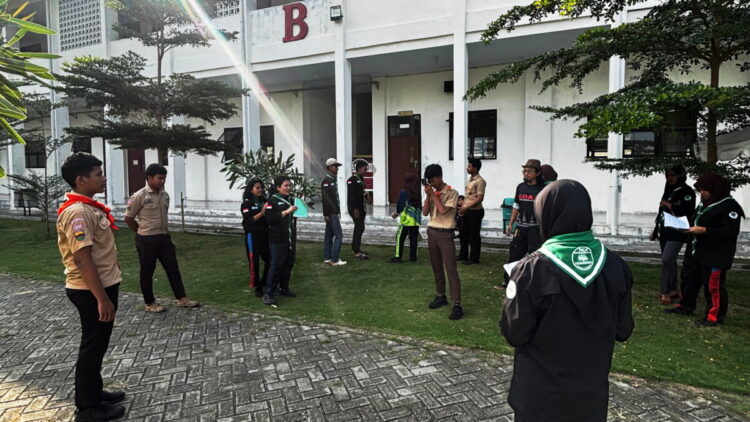 Ⓒ Hak cipta foto di atas dikembalikan sesungguhnya kepada pemilik foto Ⓒ Hak cipta foto di atas dikembalikan sesungguhnya kepada pemilik foto