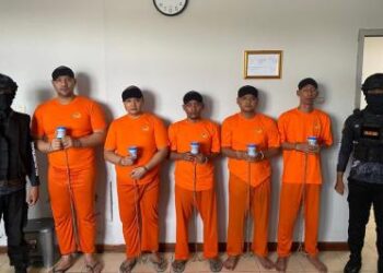Tampang Ammar Zoni Dipindah ke Lapas Super Maksimum Nusakambangan, Tangan-Kaki Diborgol