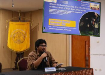 Bloh Apui Leukeun Jadi Ajang Konfrensi Ilmiah di UI