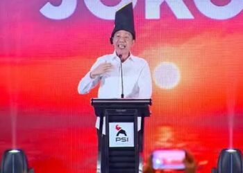 Publik Bisa Anggap Jokowi Kemaruk Jabatan dan Rakus Kekuasaan