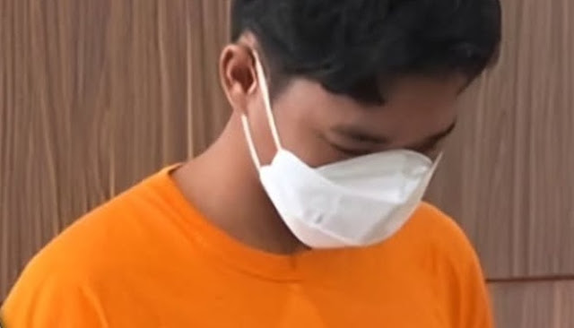 Ⓒ Hak cipta foto di atas dikembalikan sesungguhnya kepada pemilik foto Ⓒ Hak cipta foto di atas dikembalikan sesungguhnya kepada pemilik foto