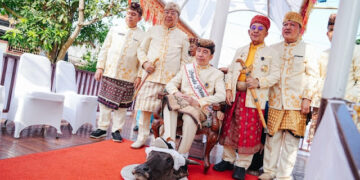 Ⓒ Hak cipta foto di atas dikembalikan sesungguhnya kepada pemilik foto Ⓒ Hak cipta foto di atas dikembalikan sesungguhnya kepada pemilik foto